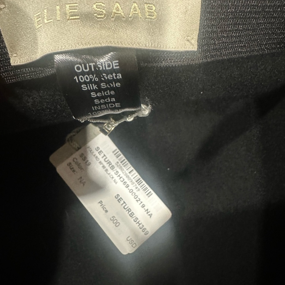 Elie Saab Elegant Floral Silk Scarf Turban - Picture 6 of 6